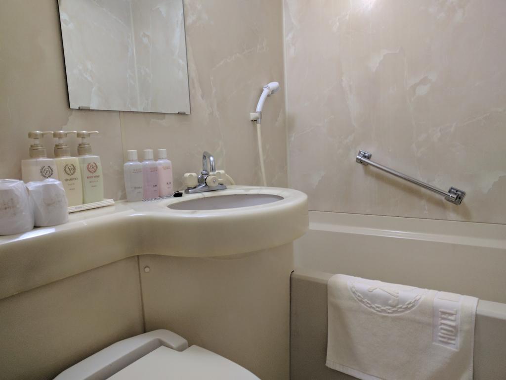 Hotel Harbour Yokosuka Exterior photo
